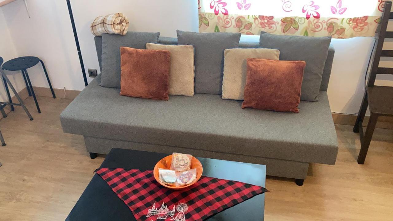 Carol'S Home Сарагоса Екстериор снимка
